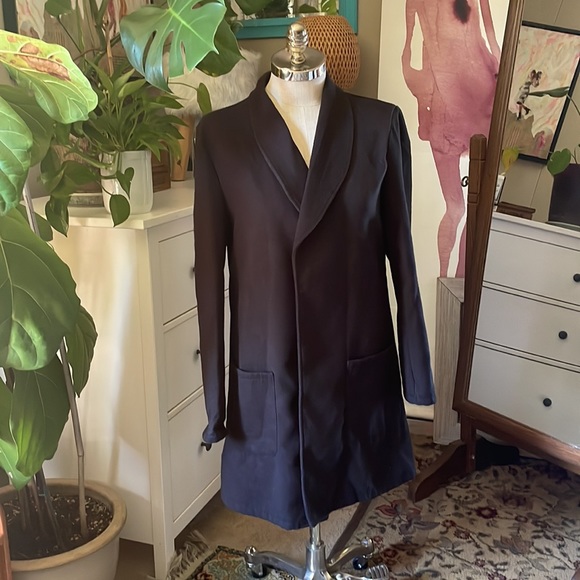 Black jacket - Picture 1 of 9